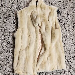 Kristen Blake Cream Fur Vest